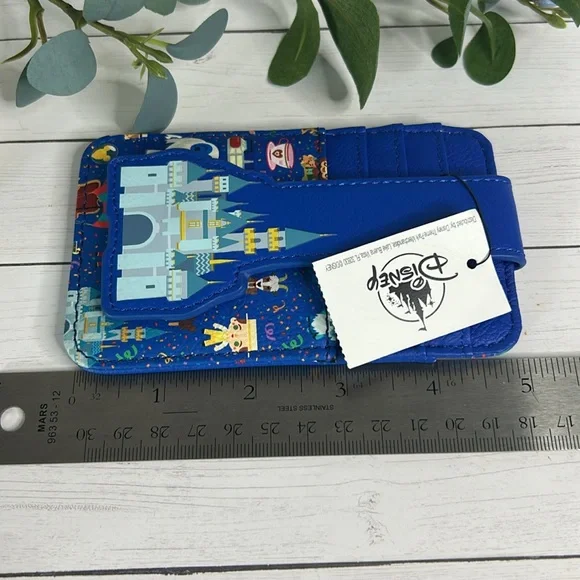 Disney Card Holder Wallet - Disney Parks Chibi NWT - Picture 8 of 12